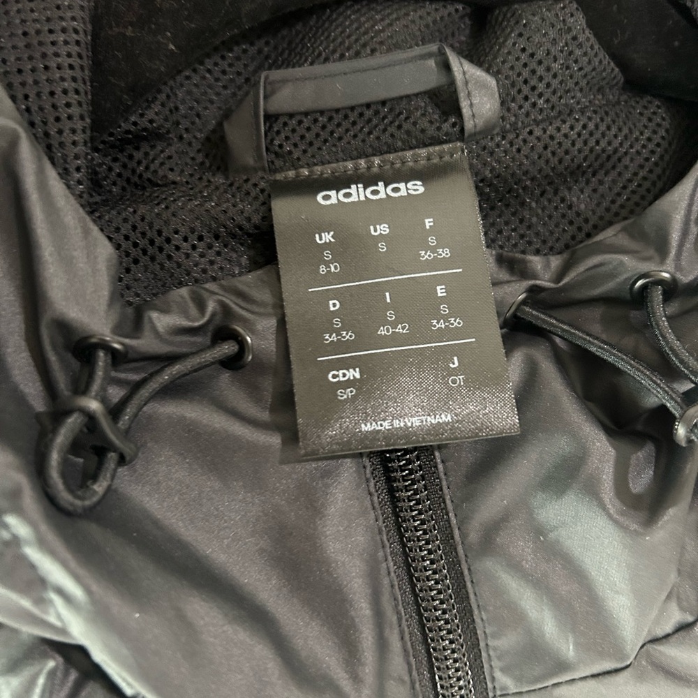 Adidas jacket - Picture 3 of 4